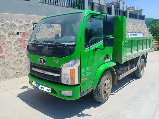 出售2022年上户国六后双轮南骏自卸车,车箱长3米55,宽1 - 抖音