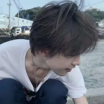 洛白:超酷男头(成熟 高冷 优质真_男生头像_我要个性网