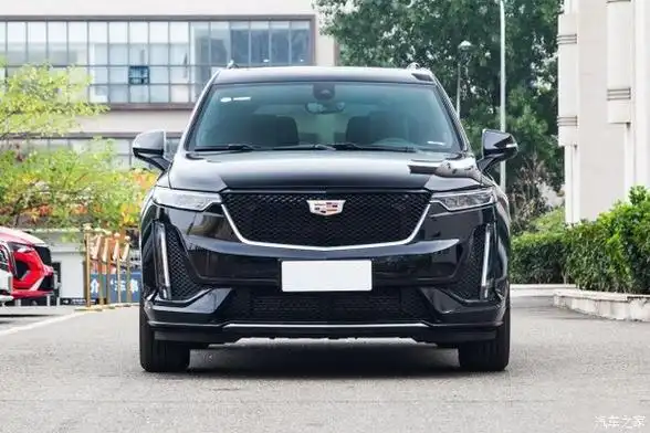豪华的运动感全新凯迪拉克xt6实车
