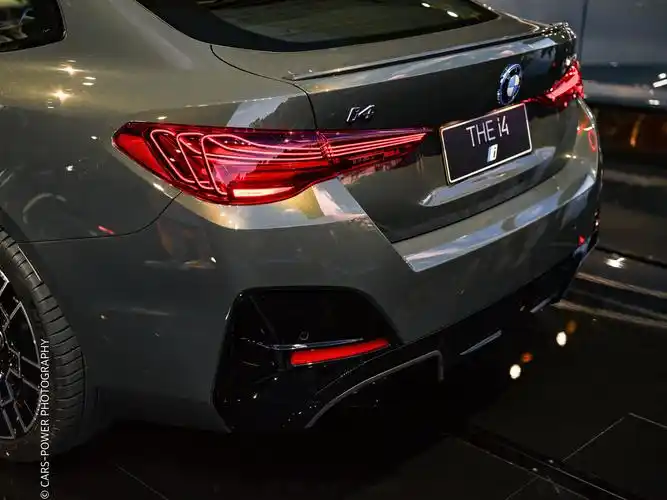 帅呆实拍919191新款宝马4系,i4,m4家族激光尾灯