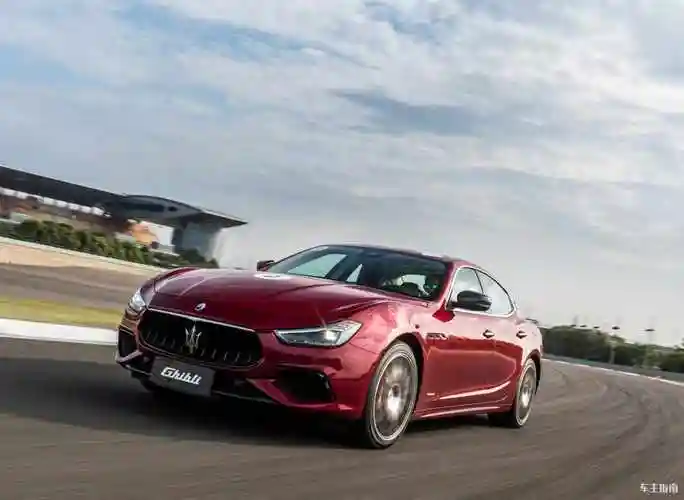 2,玛莎拉蒂ghibli