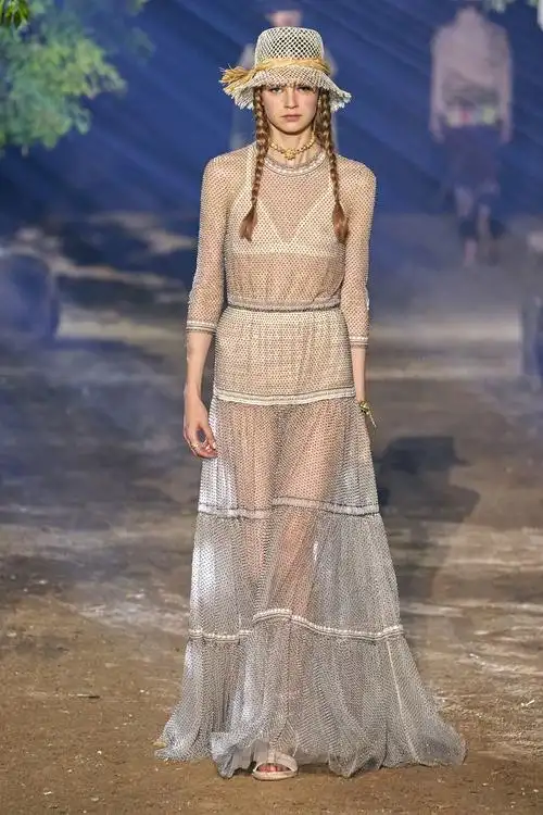 重归健康花园,dior 2020 春夏系列秀场回顾