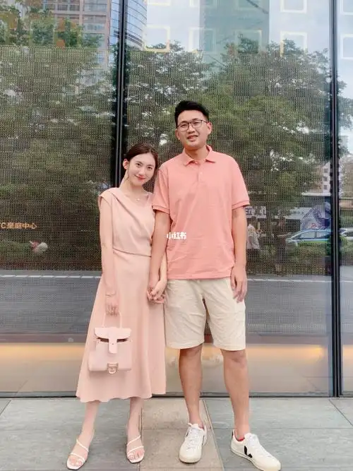 158cm和188cm情侣约会穿搭520快乐