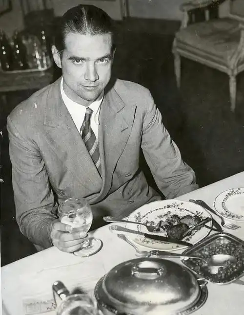 howard robard hughes jr