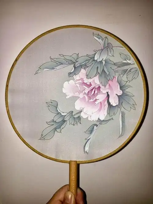 牡丹团扇绘制步骤