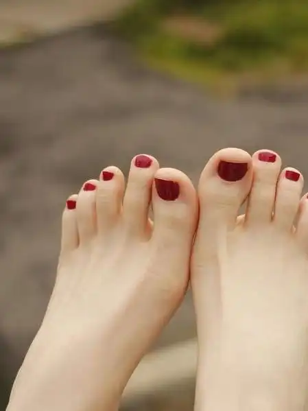 不同女生的不同脚型,凉鞋对应穿才会美!这几种你属于哪个?