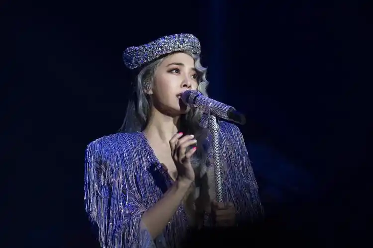 蔡依林解锁多套前卫绝美造型 ugly beauty演唱会精心规划玩美吸睛