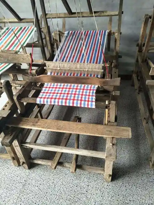 织布机成人旅游区手工餐馆老家具收藏影视纺车农村装饰老物件民国