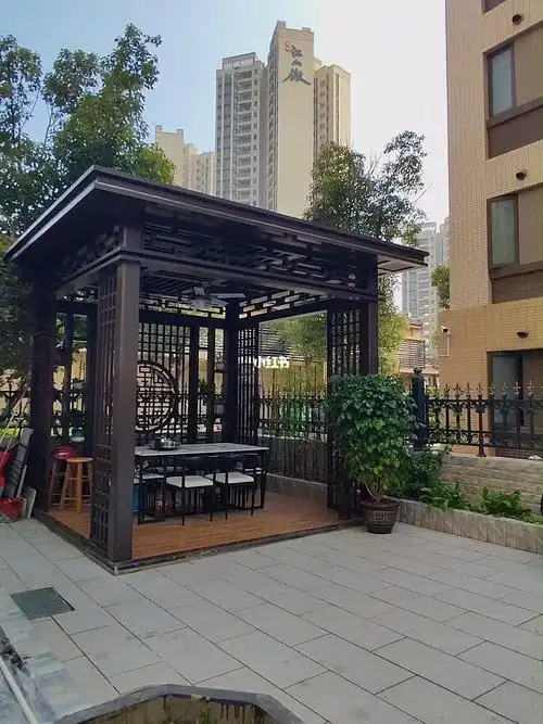 这样迷人的花园凉亭值得收藏