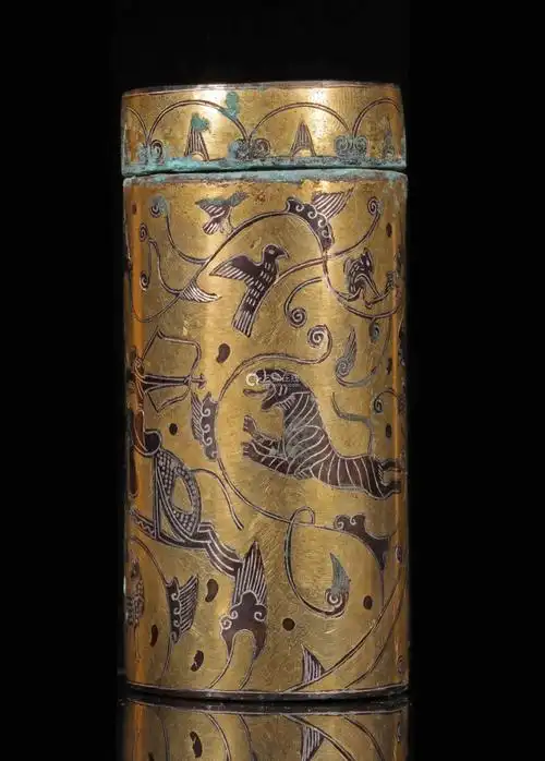 战国 错金银狩猎纹铜瓶
