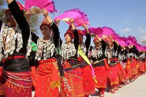 景颇族筒裙是怎样的揭秘景颇族服饰文化的精髓