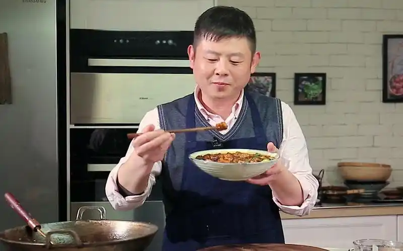 【火筵家常 麻婆豆腐】火哥的菜:四川名菜麻婆豆腐正宗做法,麻辣鲜香
