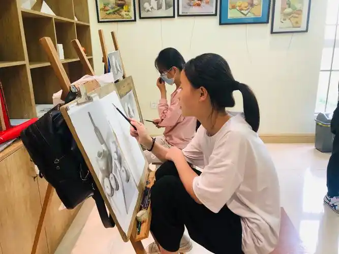 昆明市西山区合正文化艺术培训学校2020年秋季学期开课啦!