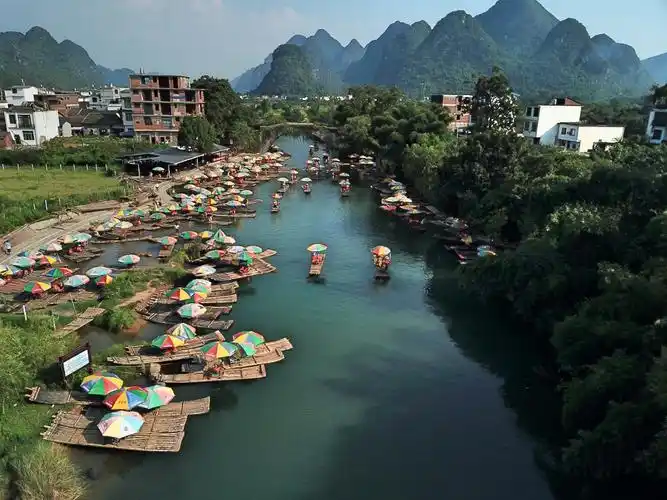 桂林遇龙河,人称"小漓江",但是这里不是漓江胜似漓江