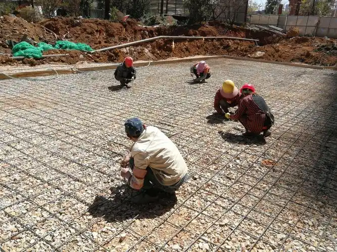 钢筋绑扎基本完成