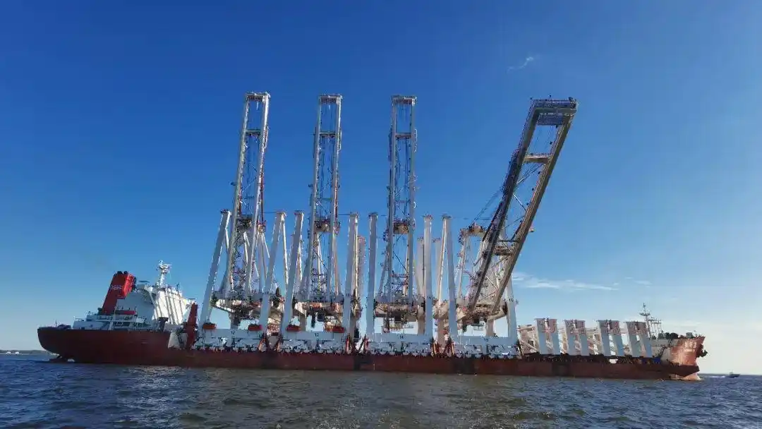 当年的海外顶流振华重工已经强大到这种地步了