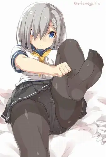 二次元福利动漫图片 舔着脚脚迎新年,足控福利动漫图片