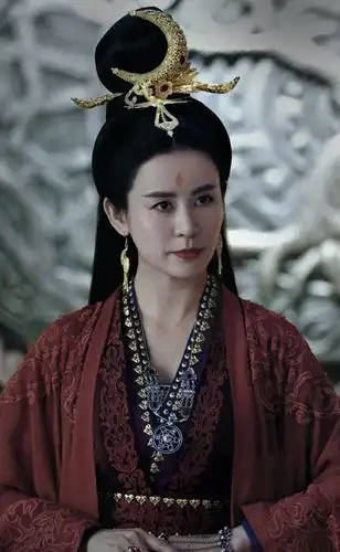 《听雪楼》4个女角色都爱穿红衣,女主舒靖容被另外三个比下去啦