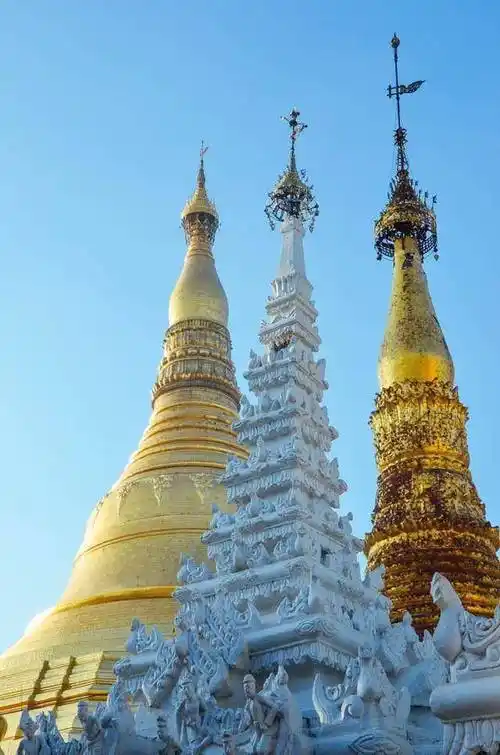 缅甸仰光大金塔称为东方艺术的瑰宝