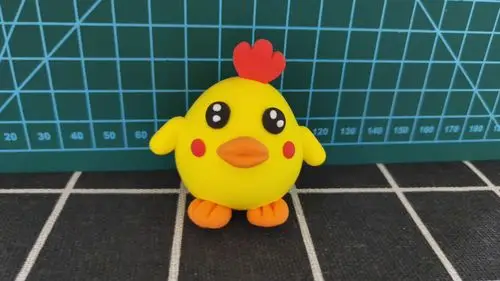 [亲子手工]用粘土做一个可爱的小鸡