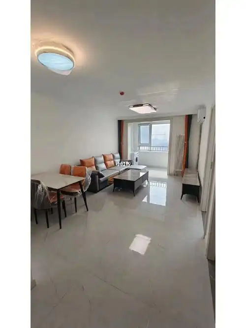 西三旗回龙观育新地铁新馨苑90平精装