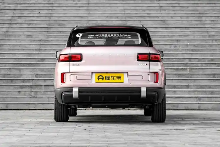 吉利icon巧克力正式上市 售价10.99-12.99万