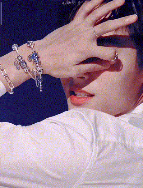 张哲瀚营销老婆人设引起反感网友吃女性红利一定会翻车