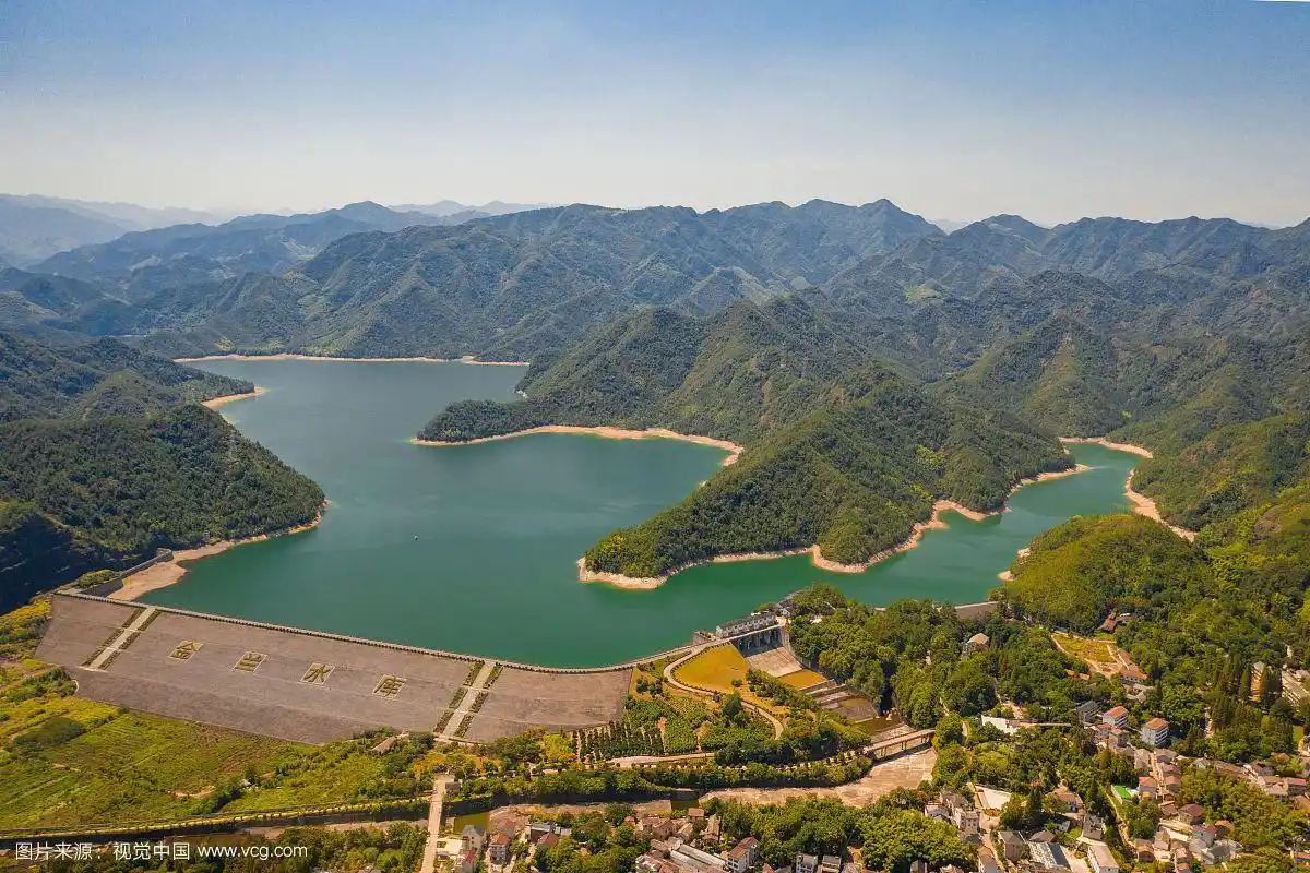 夏日中的金华饮用水水源地金兰水库航拍