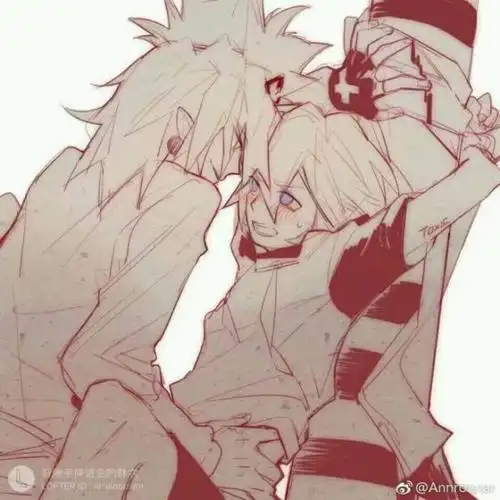 凹凸世界之金小团宠