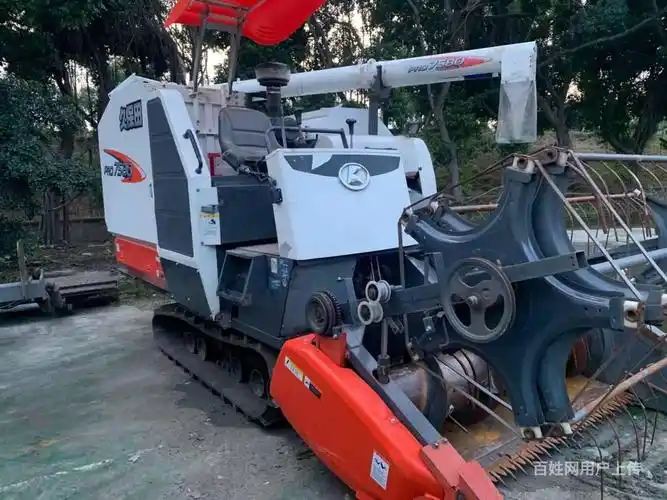 精品二手久保田收割机低价出售,全国发货