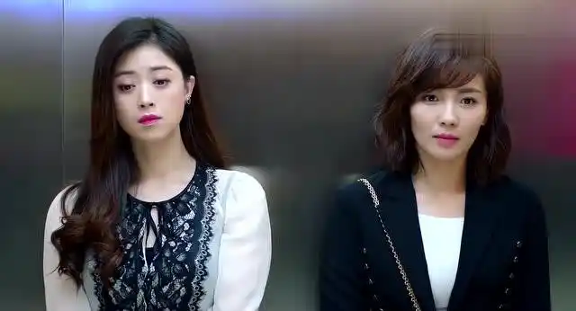 欢乐颂:安迪请樊胜美吃饭,看见保时捷后,樊胜美眼睛都红了