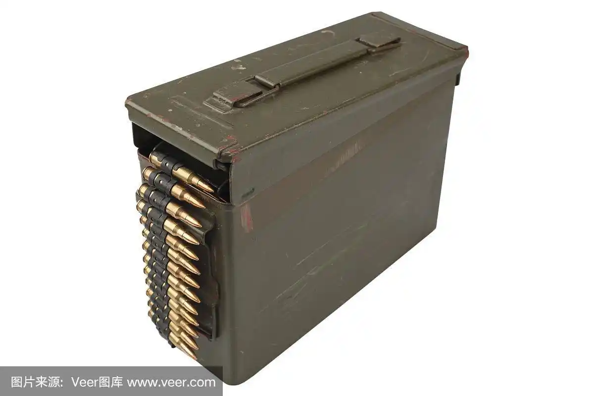 带弹药带的美国陆军弹药箱