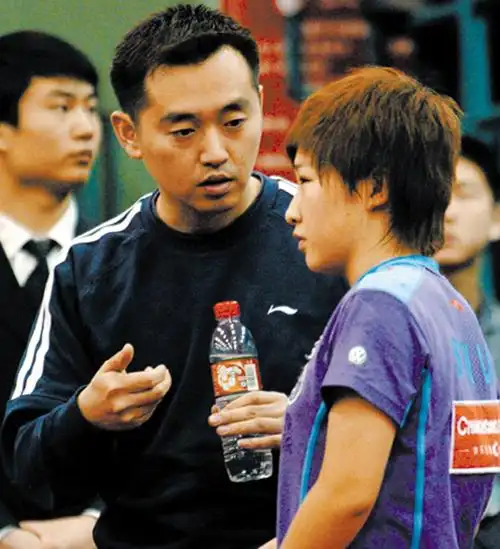 孔令辉杨舒婷什么时候结婚的(孔令辉爸爸孔祥智:儿子前半生是我的骄傲