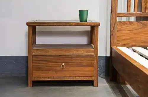 新中式家具就是利用现代工艺和材质来演绎中华传统文化的经典,新旧