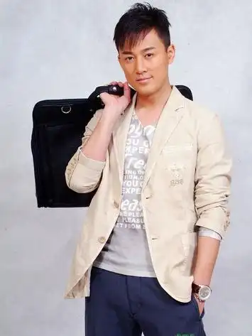 p>林峰,1979年12月8日生于福建厦门,中国香港影视男演员,流行乐歌手.