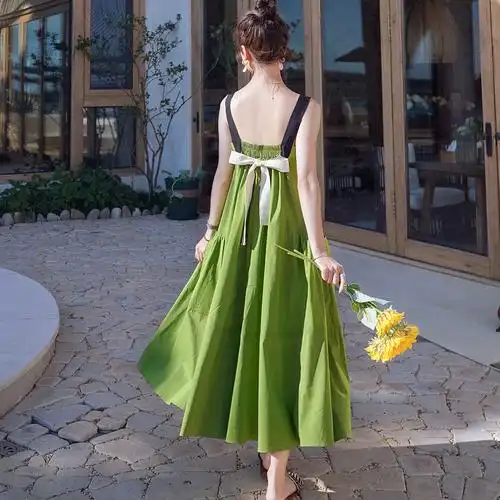 甜辣别致惊艳绿色连衣裙女长款夏天漂亮漏后背蝴蝶结露背吊带裙子