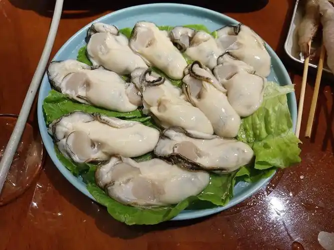 自制海鲜火锅!都是最新鲜的食材