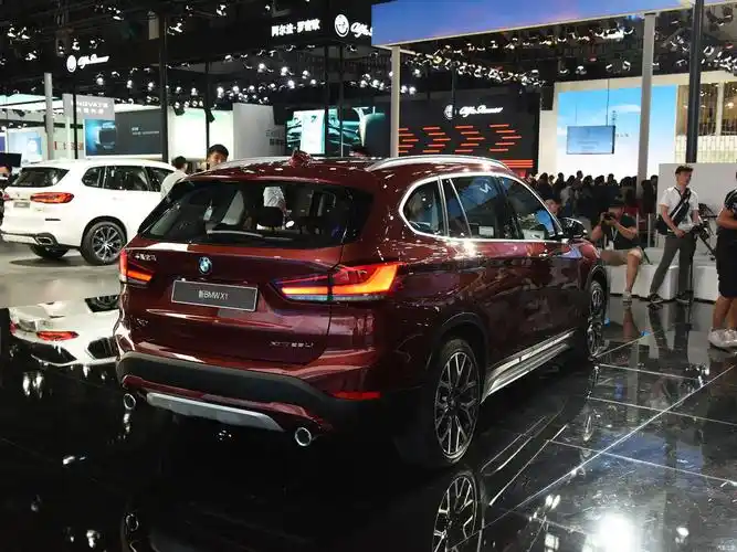 98万元 2020款宝马x1新车到店