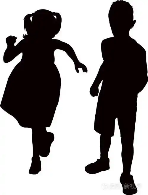 孩子们跑着玩剪影矢量