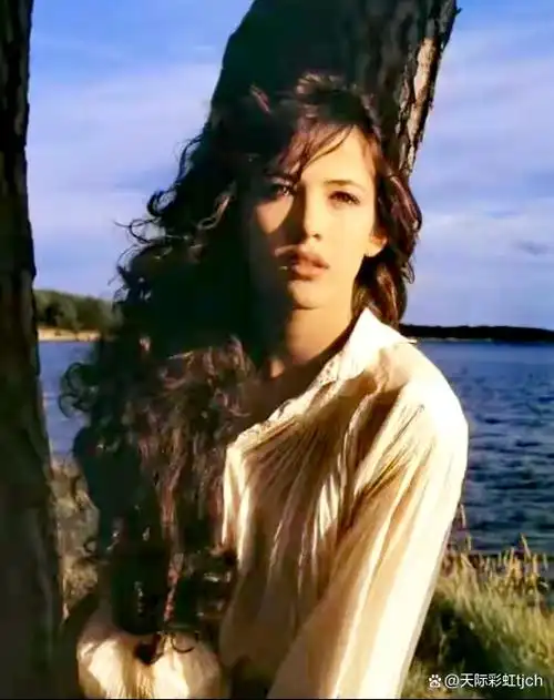 苏菲玛索,法国影视女演员,导演,编剧