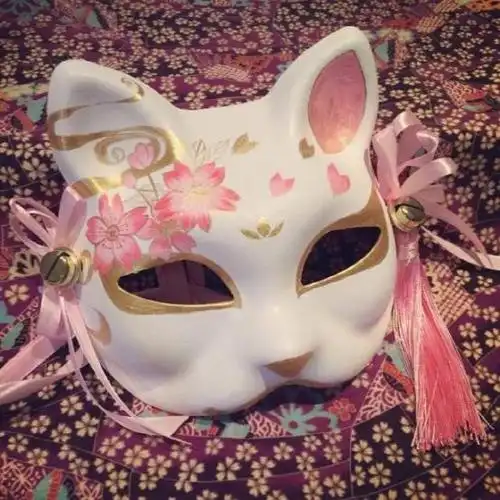 日本动漫里经常出现的狐狸面具到底有什么特殊的意义