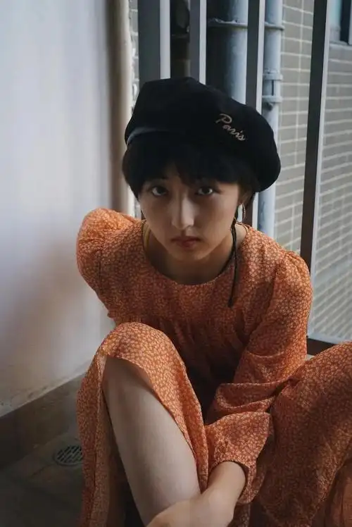 有一种"整容"叫张子枫剪短发,摆脱乖巧学生头,个性到认不出她