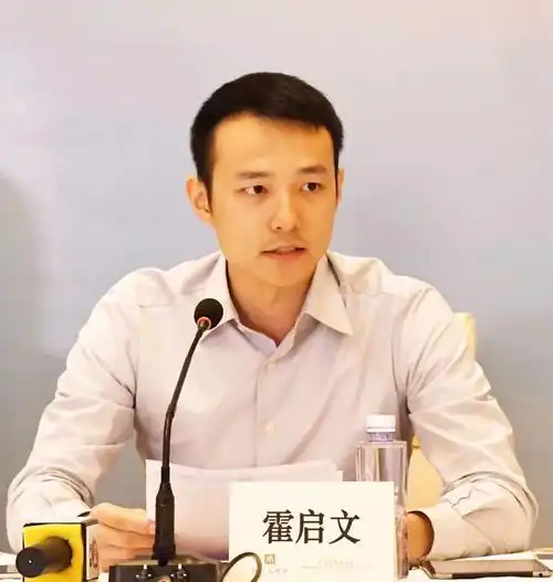 被称为娱乐圈著名"公厕",情史混乱她的集邮史能说三天三夜