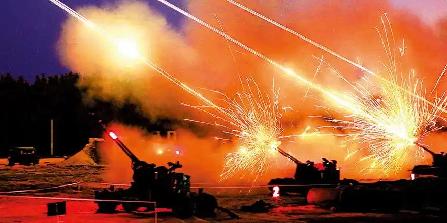 解放军绕台演训 海空域炮火齐发