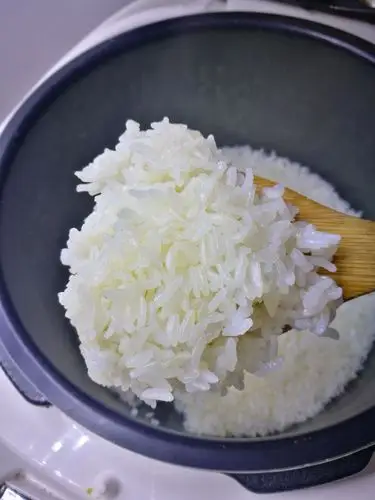 西红花大米……白米饭