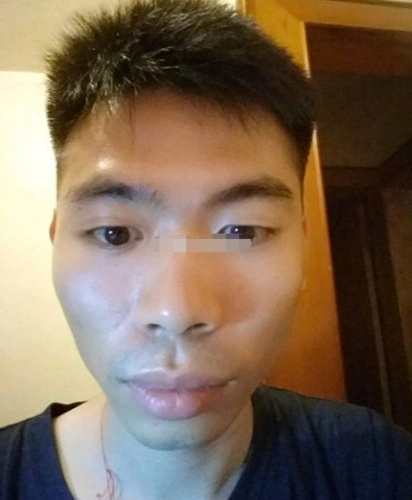 王字面的脸形是面形骨高,额骨,颤骨,腮骨三骨齐露,鼻骨直而突出.