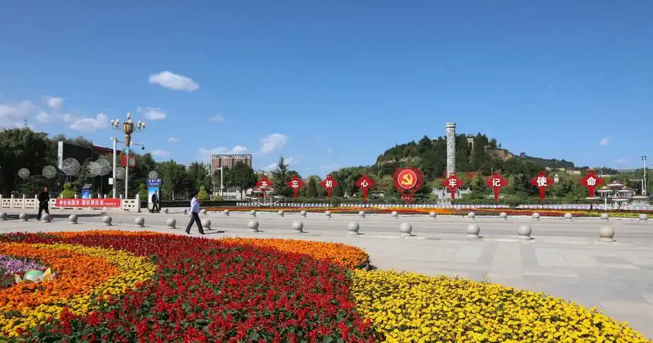 山清水秀的宁县县城风景如画 ——曹康摄