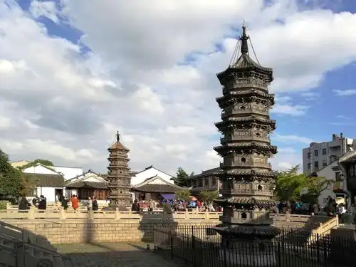 南翔镇景点:双塔