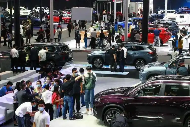 缩水的日内瓦车展,挡不住中国车企的热情-爱卡汽车爱咖号