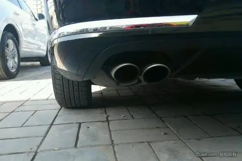 大众迈腾排气管